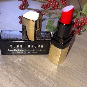 Bobbi Brown Luxe Lip Color - Vibrant Red